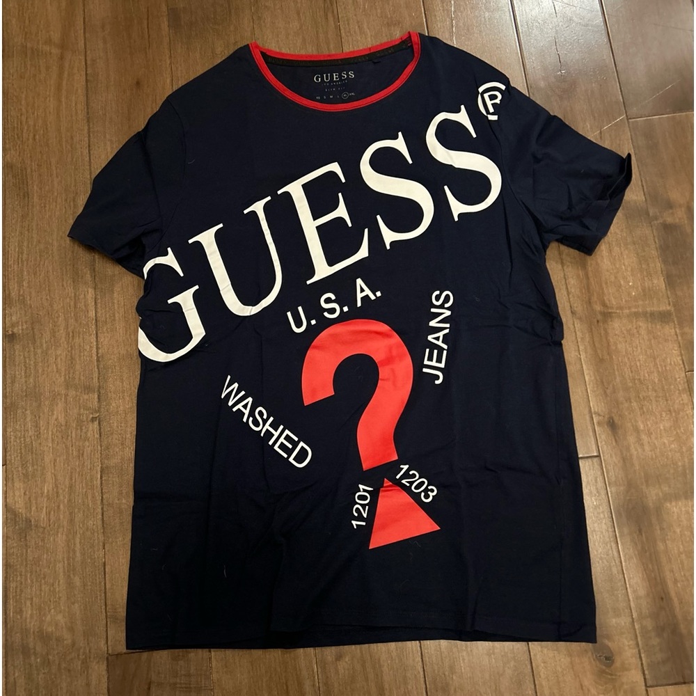 (2/$30) Guess Men’s Size XL Logo Retro Inspired Graphic T-shirt - ❓